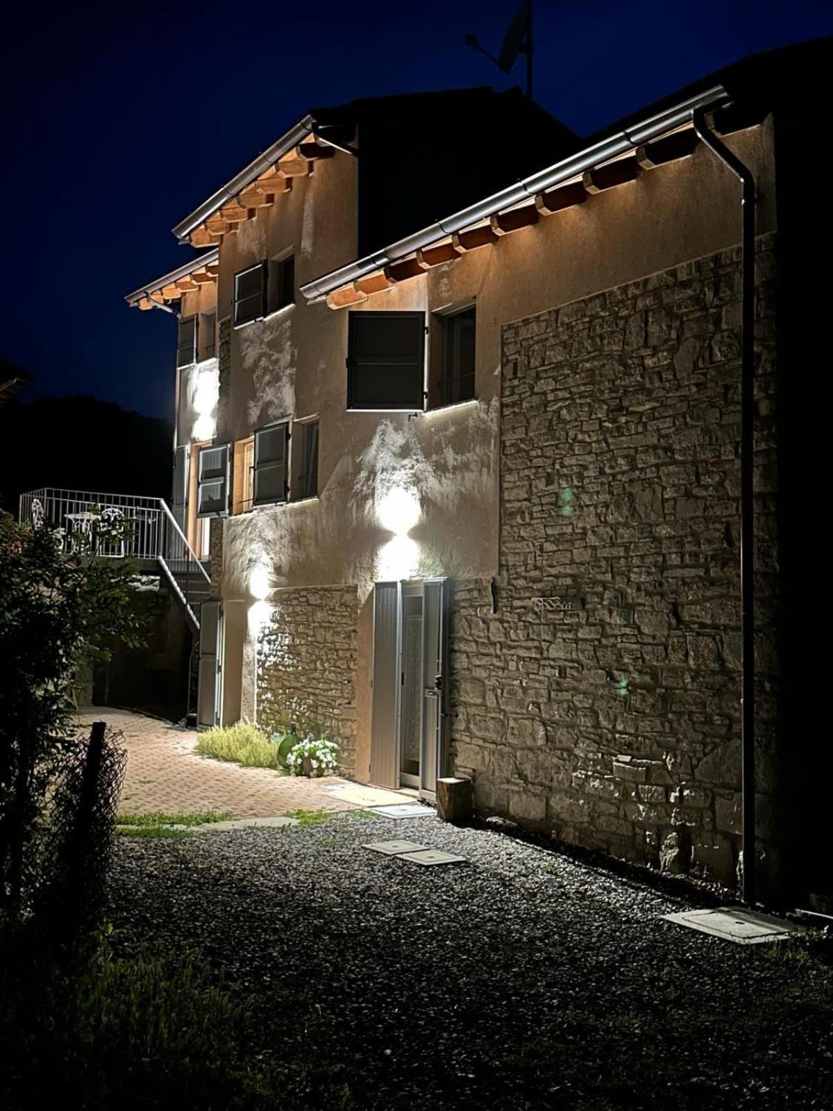 فيلا Casa Del Giglio A Cadelmonte Valle  المظهر الخارجي الصورة